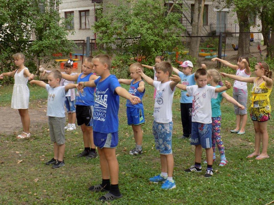 Детские песни для зарядки в лагере